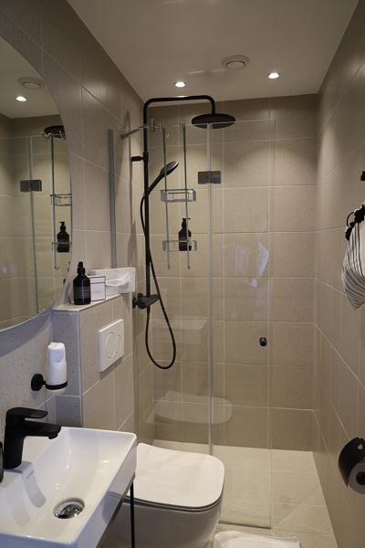 Camera singola, doccia, WC, nord